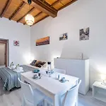 Unyca - Modern In Apartment *