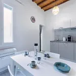 Apartment Unyca - Modern In Florence